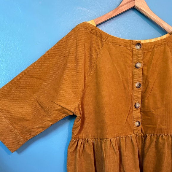 Maeve Anthropologie Peplum Top Small but Oversized - Picture 3 of 6